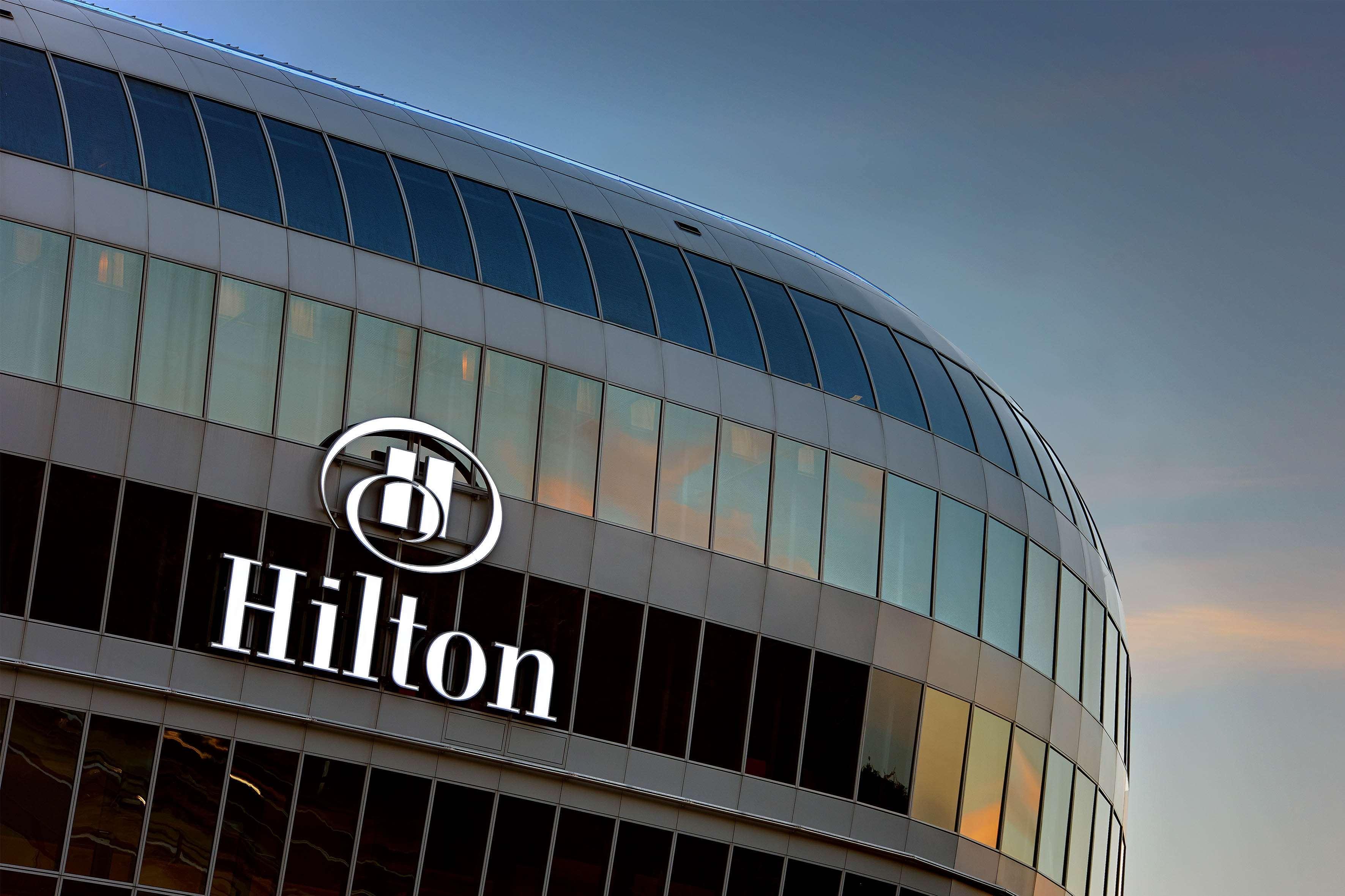 Hotel Hilton Frankfurt Airport Fráncfort del Meno Exterior foto