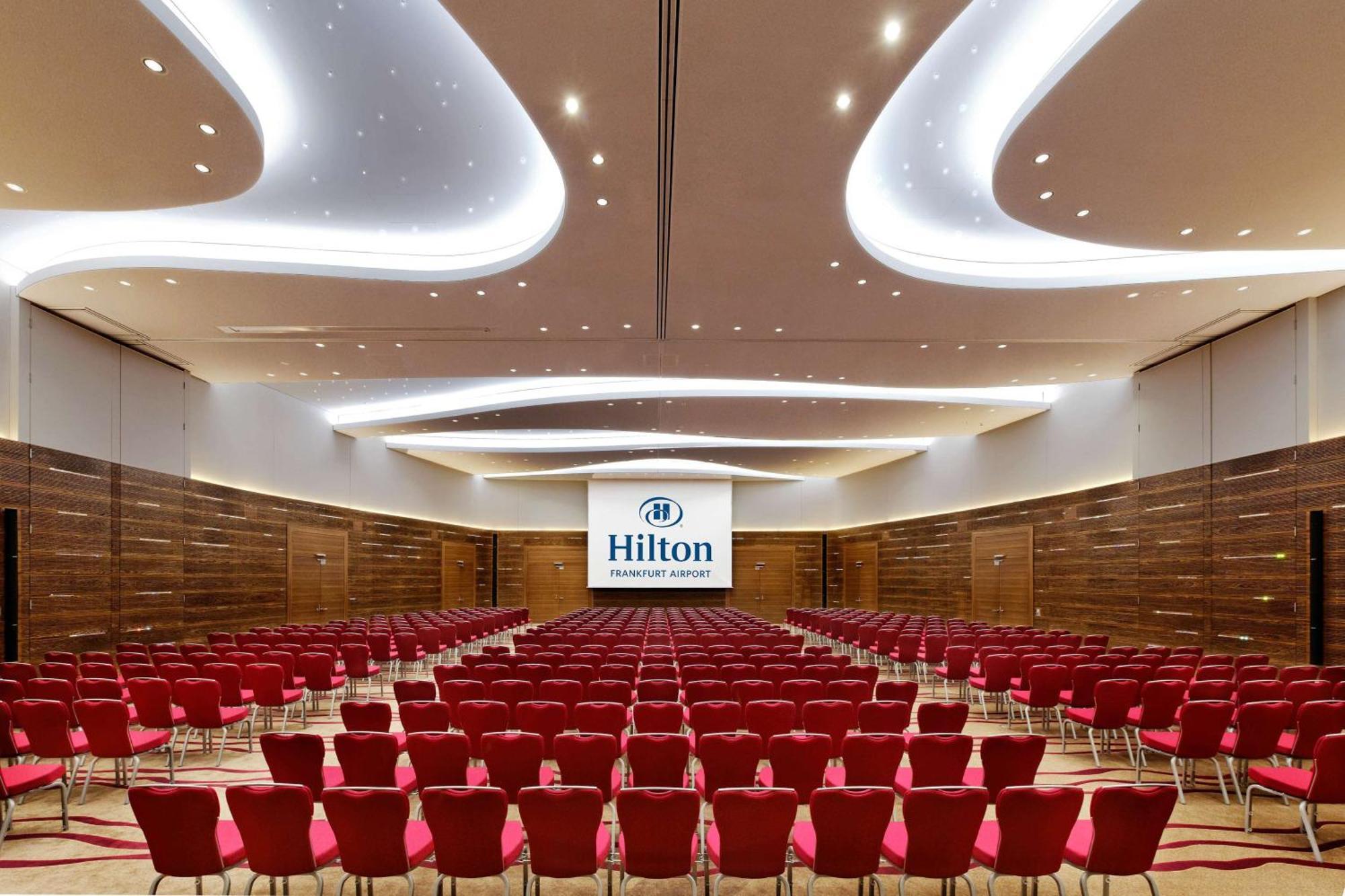 Hotel Hilton Frankfurt Airport Fráncfort del Meno Exterior foto