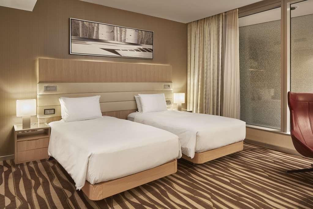 Hotel Hilton Frankfurt Airport Fráncfort del Meno Habitación foto